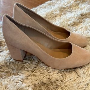 Gap nude block heels